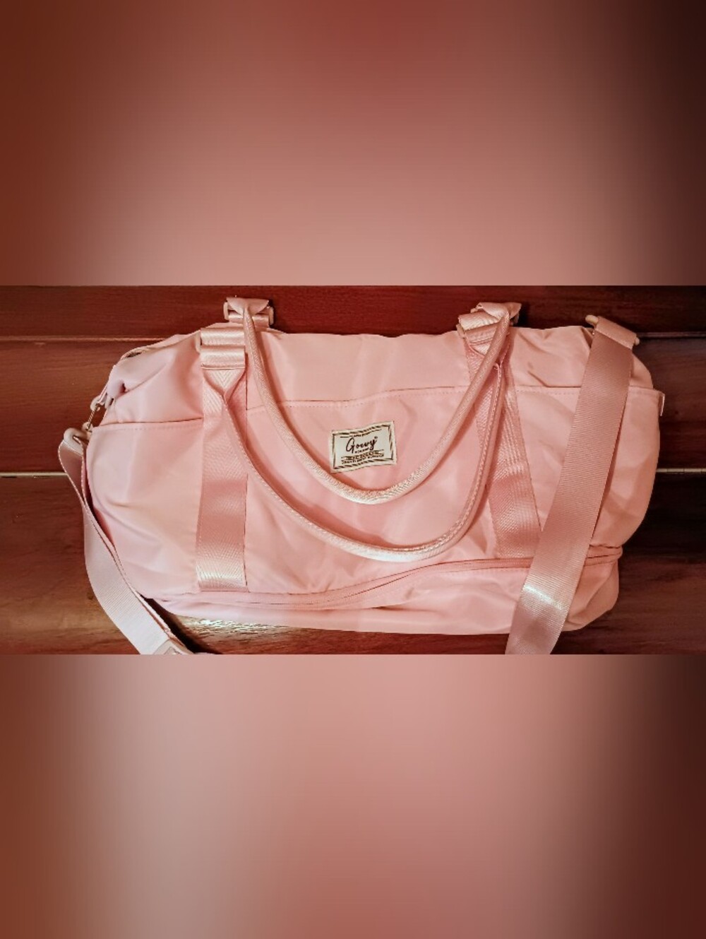 Goowy Pink Gym Duffel Bag w/ Shoe Compartment & Matching Pouch – New Unused